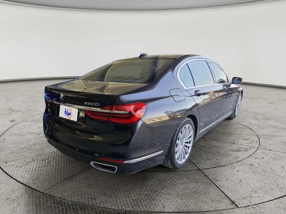 بي ام دبليو الفئة السابعة 730Li 2019 