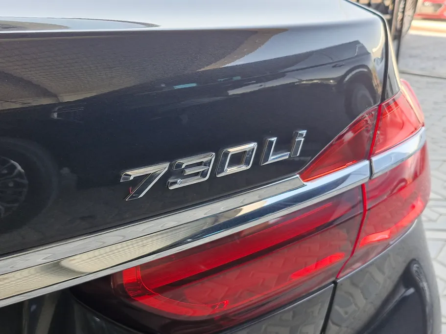 بي ام دبليو الفئة السابعة 730Li 2019 