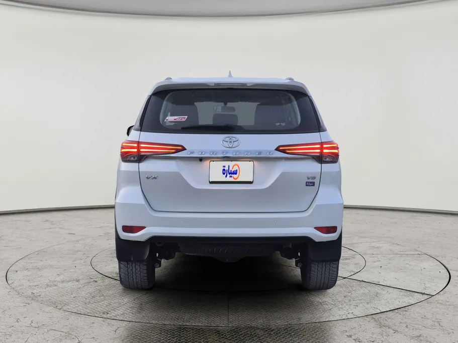 2023 Toyota Fortuner VX 