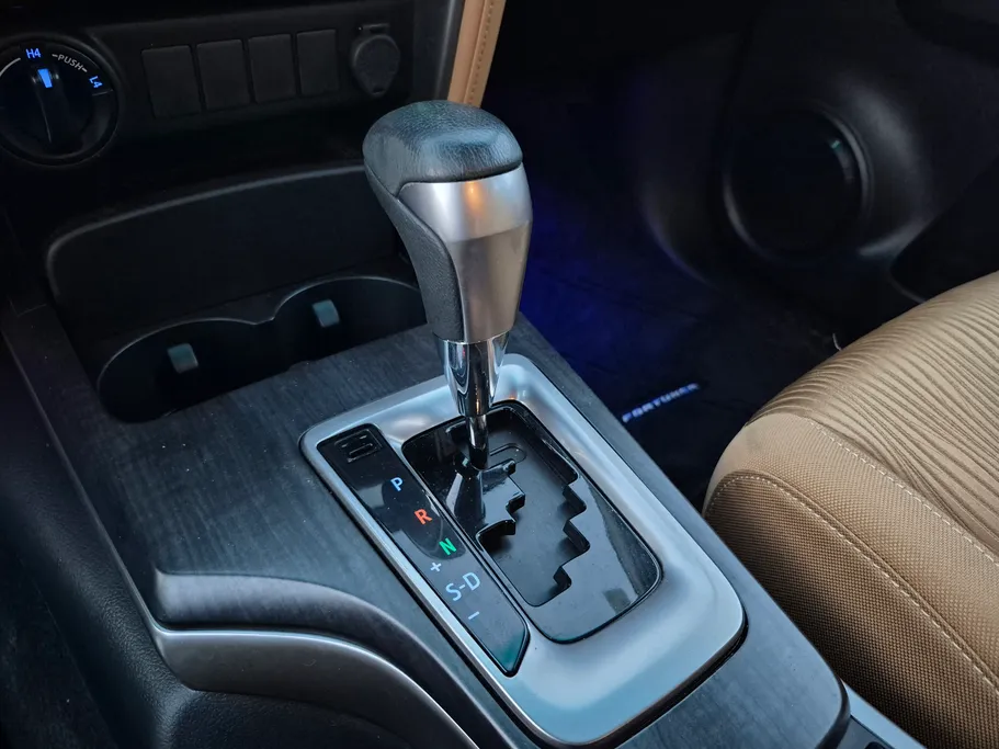 2023 Toyota Fortuner VX 