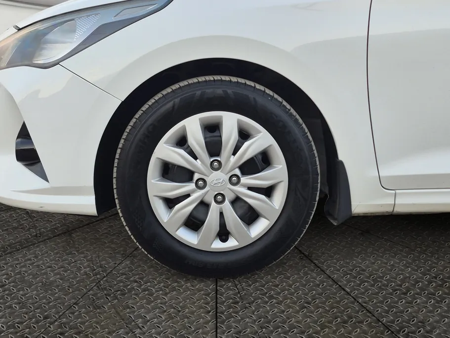 2022 Hyundai Accent Smart 