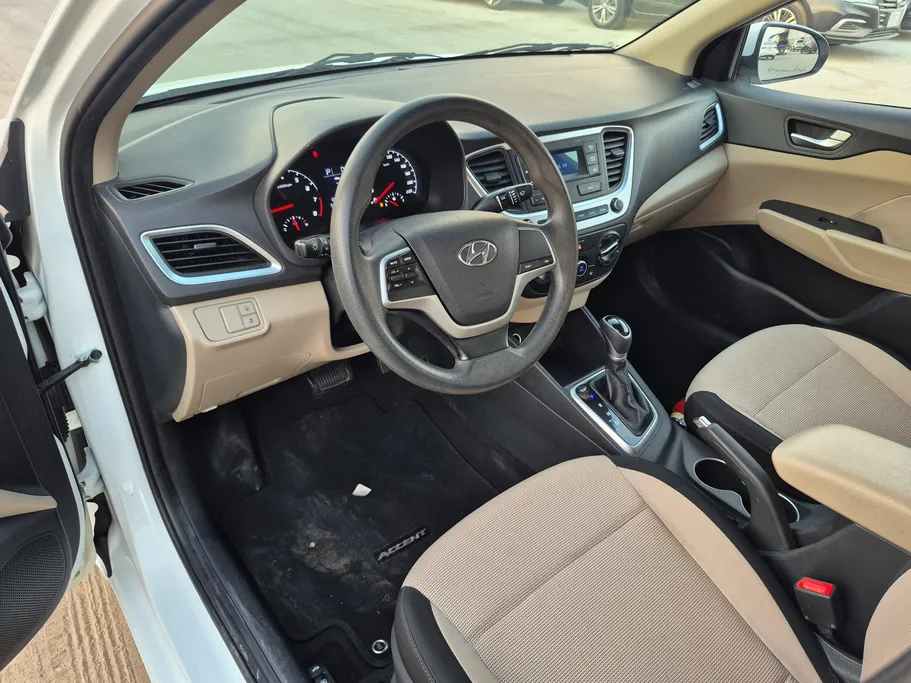 2022 Hyundai Accent Smart 