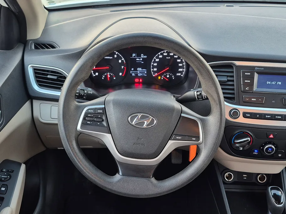 2022 Hyundai Accent Smart 