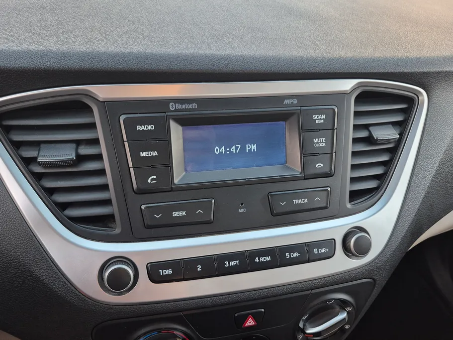 2022 Hyundai Accent Smart 