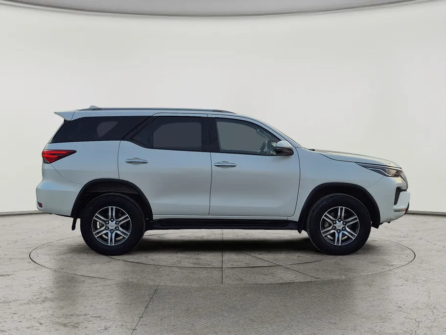 تويوتا فورتشنر GX 2021 