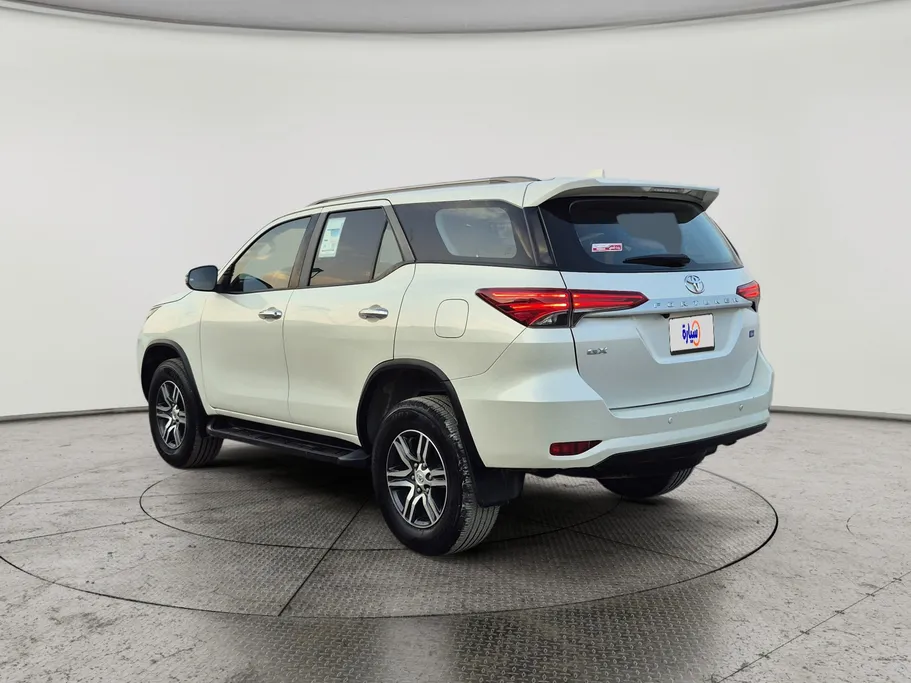 تويوتا فورتشنر GX 2021 