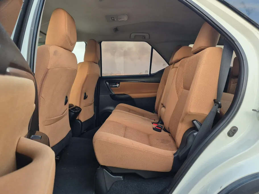 تويوتا فورتشنر GX 2021 