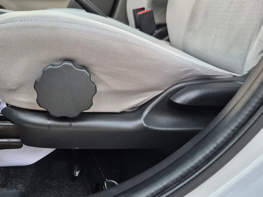 2021 Mitsubishi Attrage GLX LL 