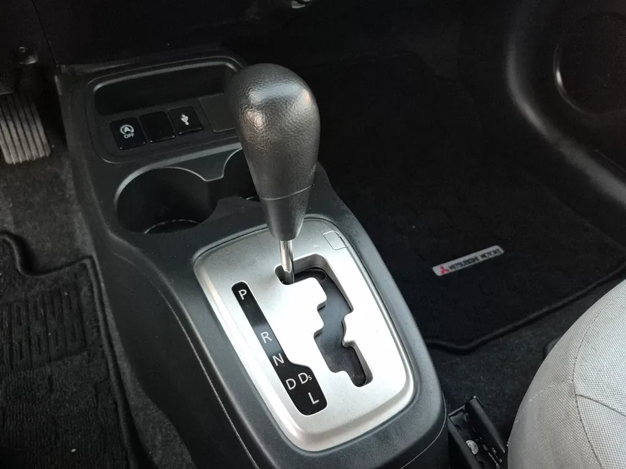 2021 Mitsubishi Attrage GLX LL 