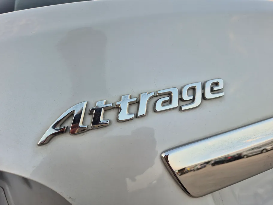 2021 Mitsubishi Attrage GLX LL 