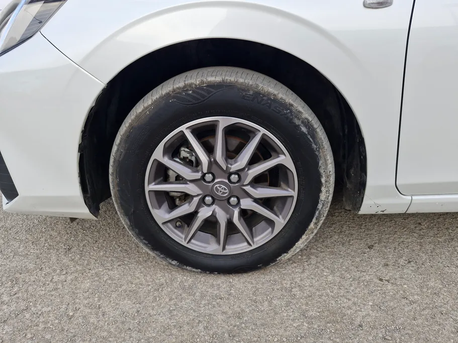 تويوتا يارس Y 2024 