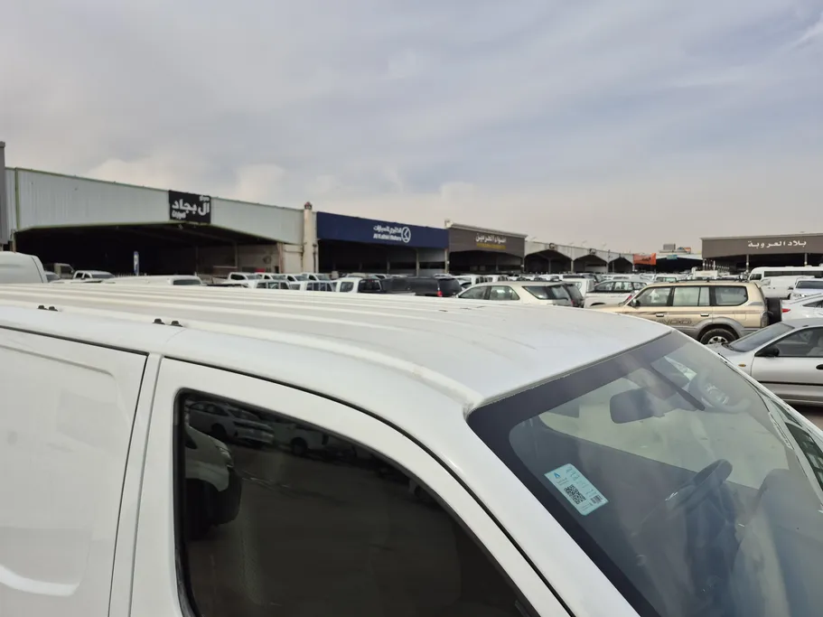 2020 Nissan Urvan NV350 