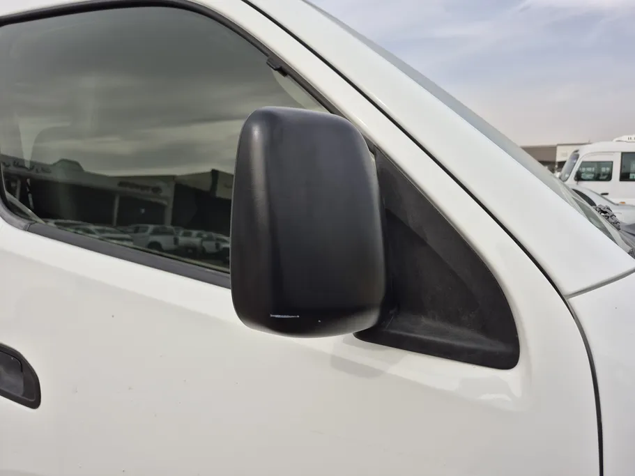 2020 Nissan Urvan NV350 