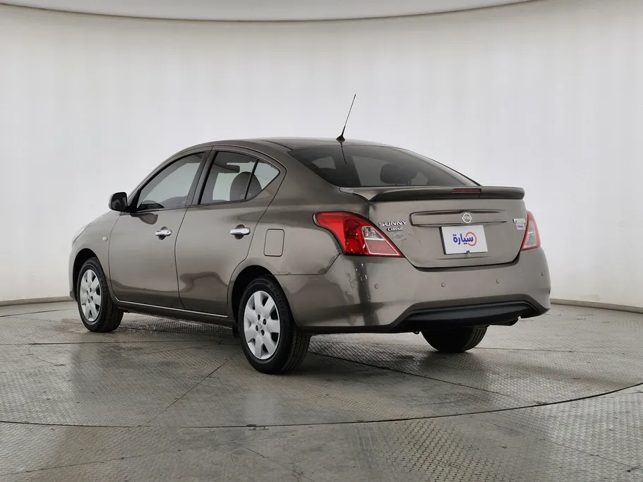 2022 Nissan Sunny Classic 