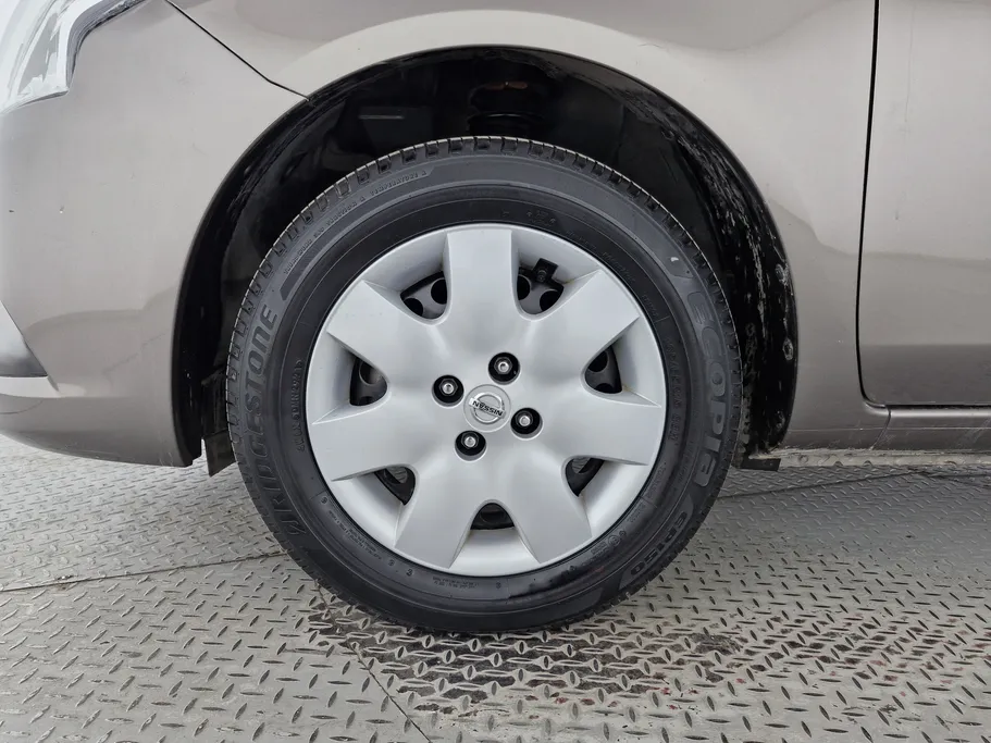 2022 Nissan Sunny Classic 