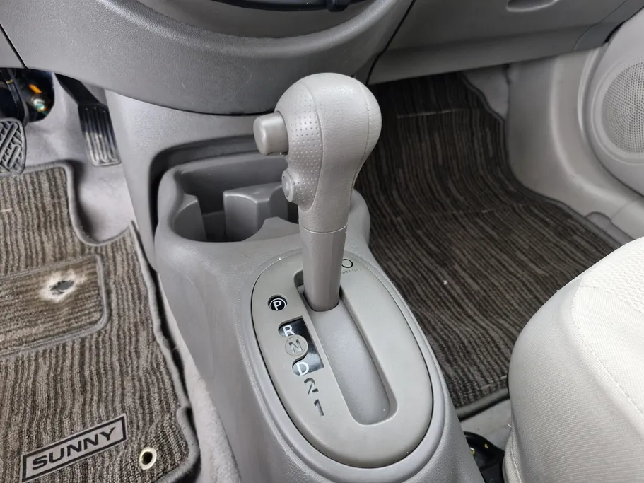 2022 Nissan Sunny Classic 