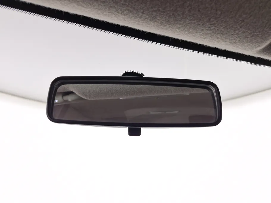 2022 Nissan Sunny Classic 