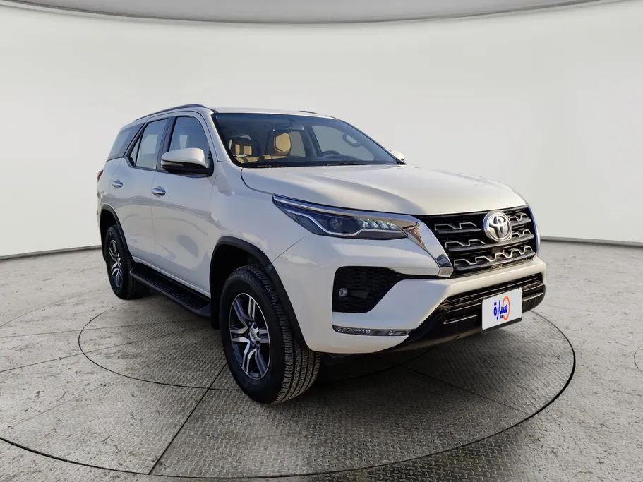 2022 Toyota Fortuner VX 