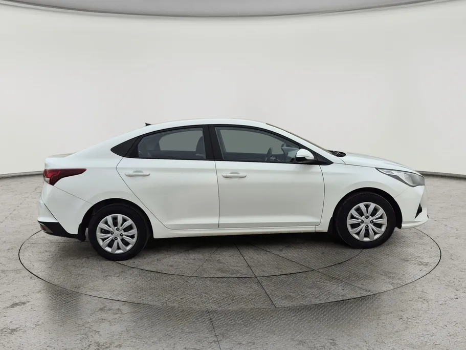 2022 Hyundai Accent Smart 