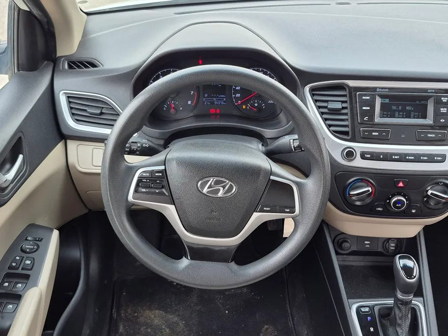 2022 Hyundai Accent Smart 