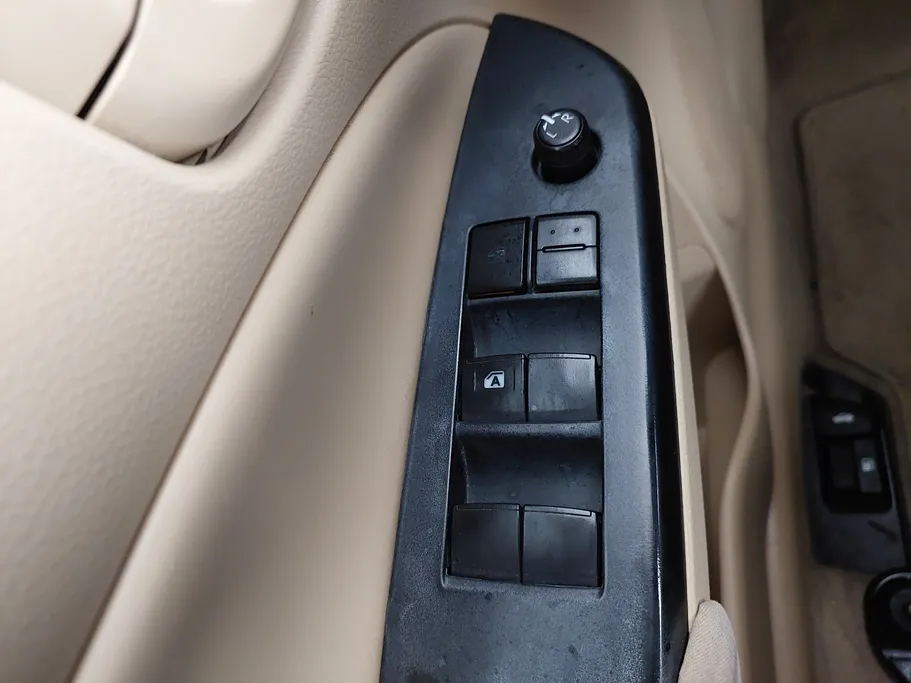 تويوتا يارس Y 2022 