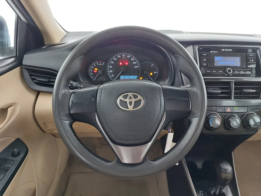 تويوتا يارس Y 2022 