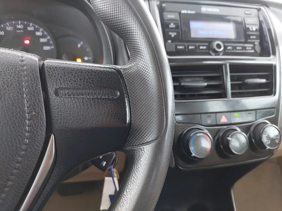 تويوتا يارس Y 2022 