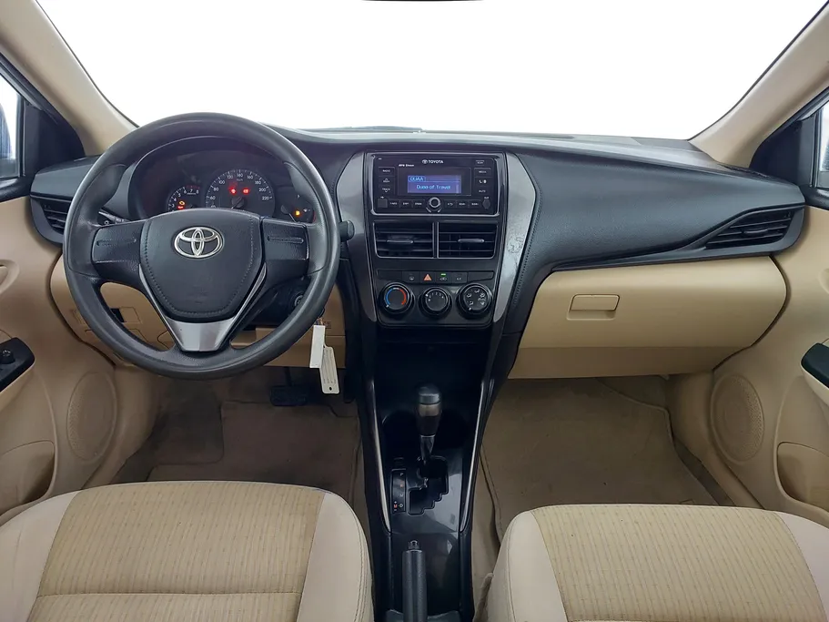 تويوتا يارس Y 2022 