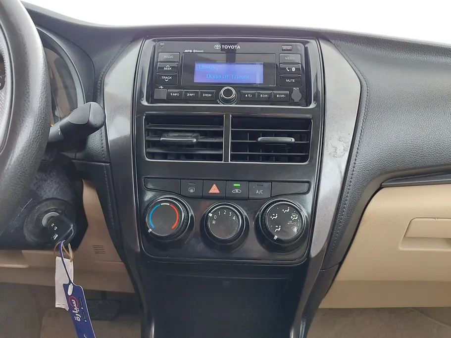 تويوتا يارس Y 2022 