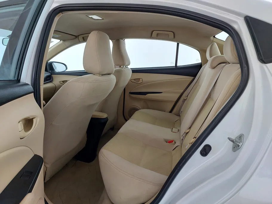 تويوتا يارس Y 2022 