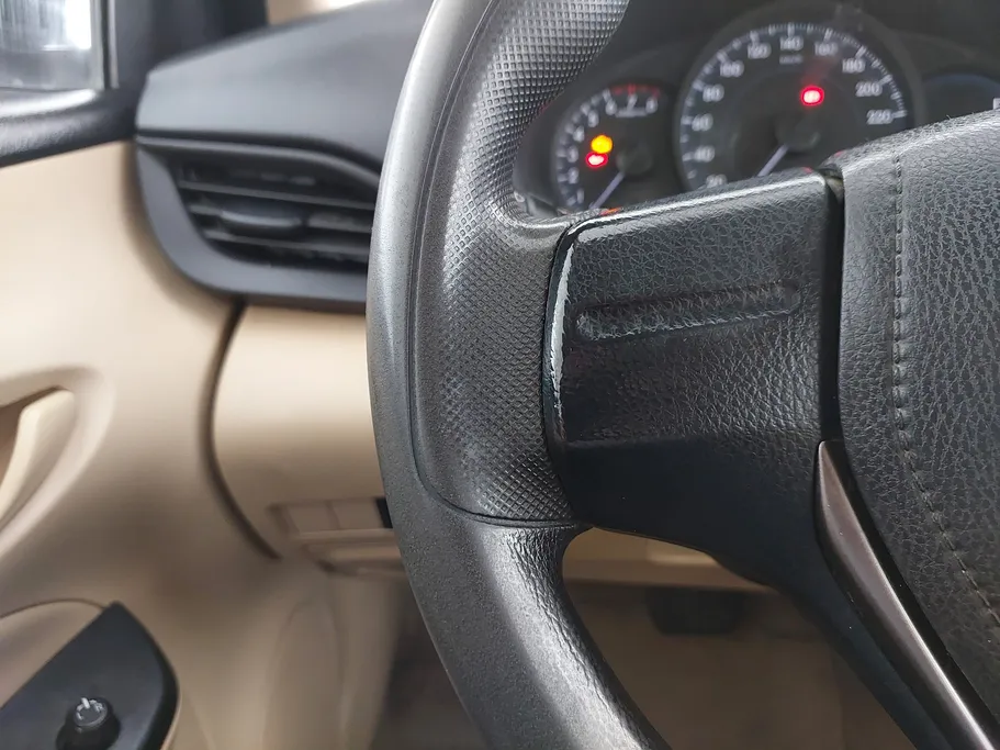 تويوتا يارس Y 2022 