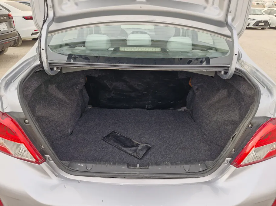 ميتسوبيشي اتراج L 2021 