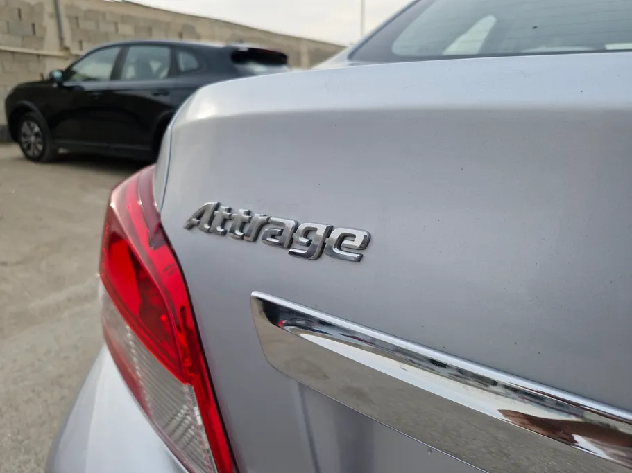 ميتسوبيشي اتراج L 2021 