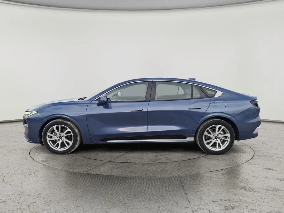 2023 Ford Taurus Trend 