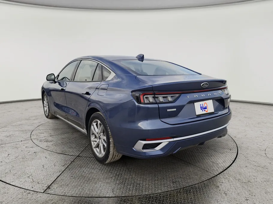 2023 Ford Taurus Trend 
