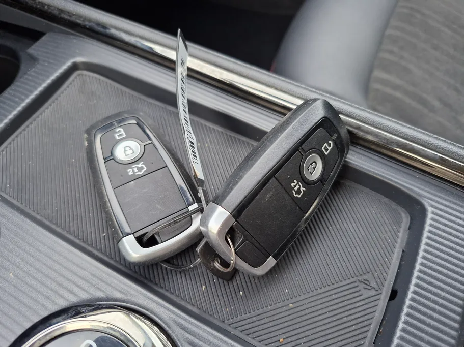 فورد تورس ترند 2023 