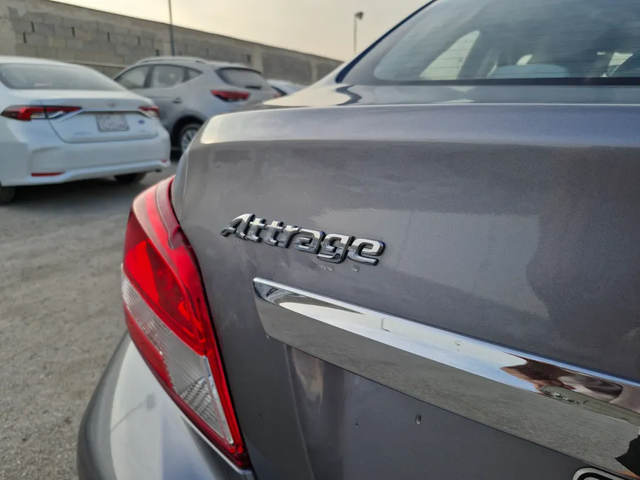 2021 Mitsubishi Attrage L 