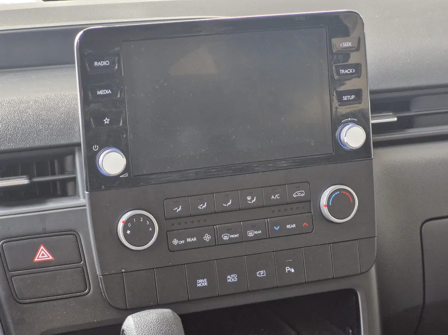 2026 Hyundai Staria Smart 9 ST 