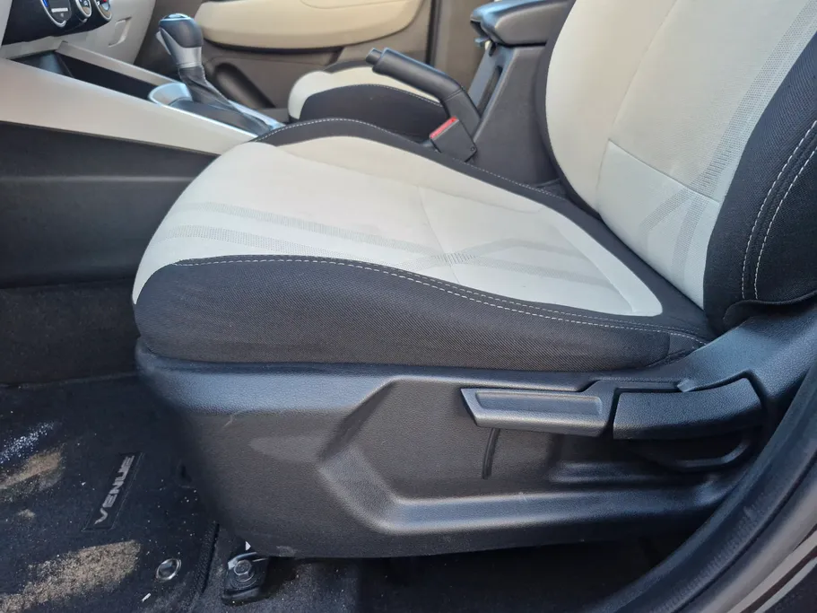 2024 Hyundai Venue Smart 