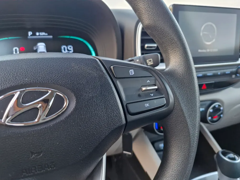 2024 Hyundai Venue Smart 
