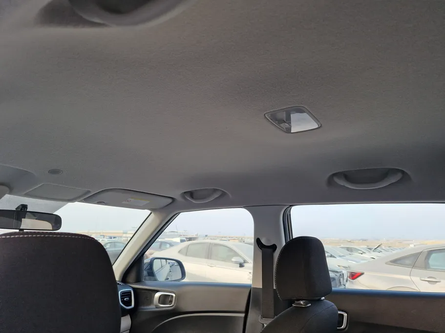 2024 Hyundai Venue Smart 