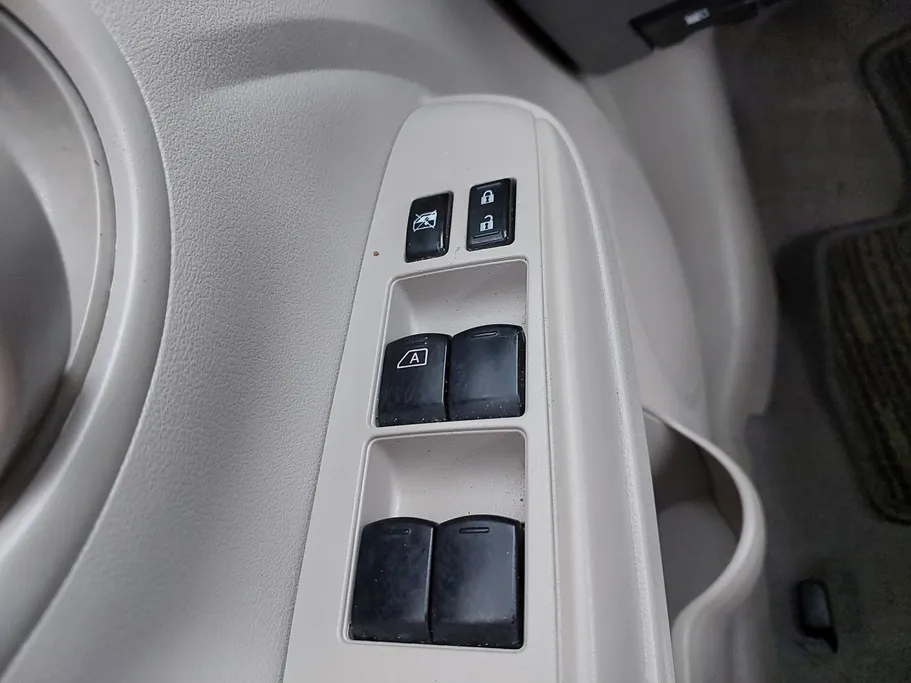 2023 Nissan Sunny SV Comfort 