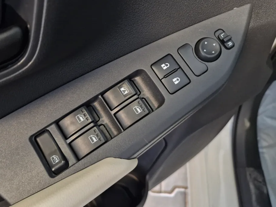 2024 Toyota Yaris  Y Plus 