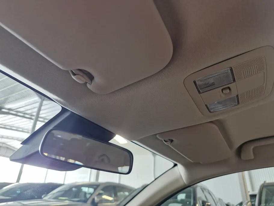 2024 Toyota Yaris  Y Plus 