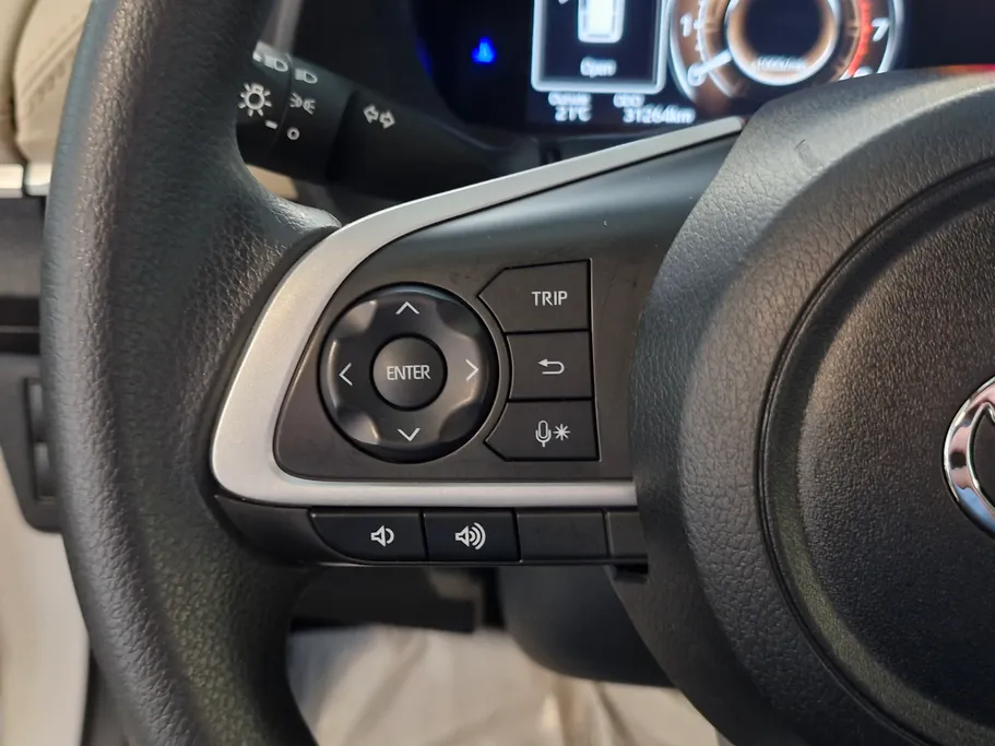 2024 Toyota Yaris  Y Plus 