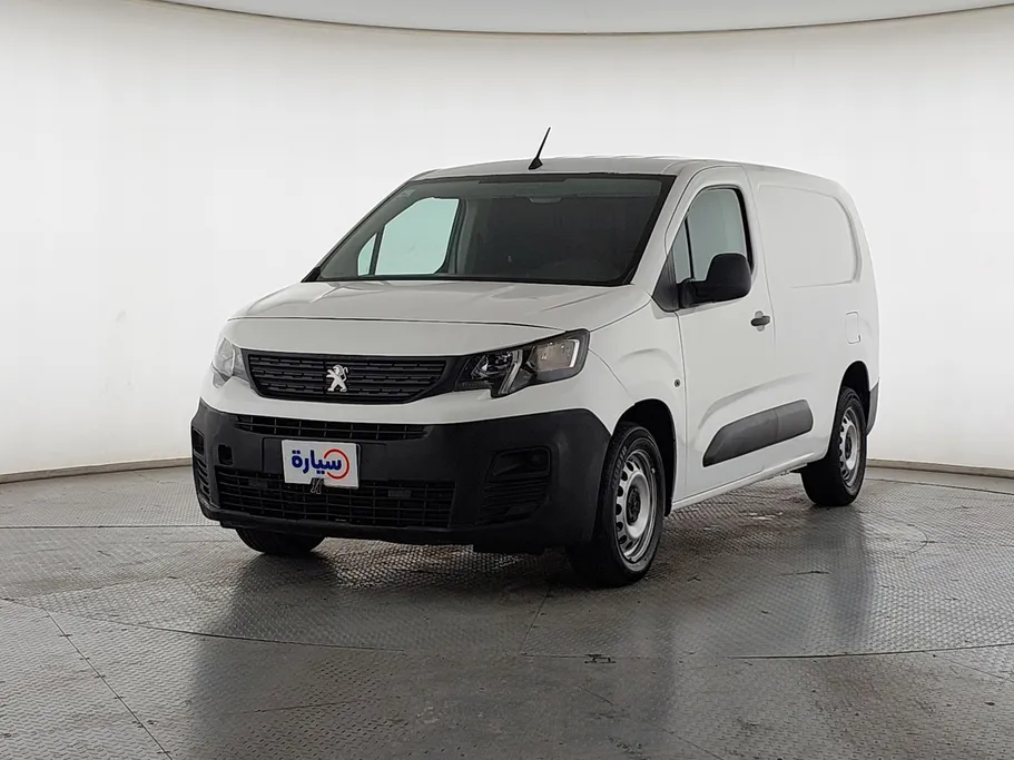 2022 Peugeot Partner Long van 