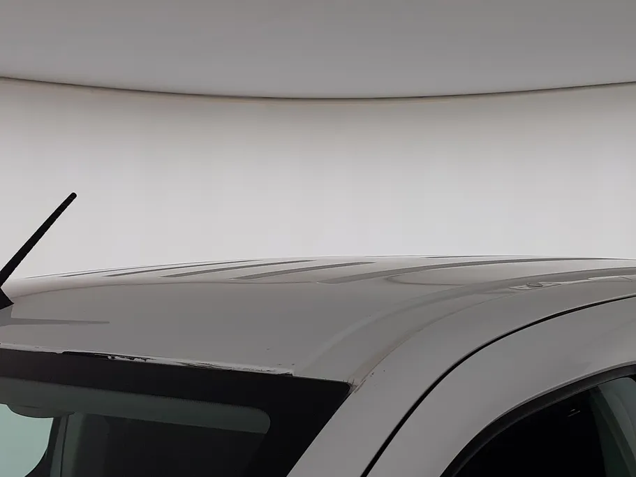 2022 Peugeot Partner Long van 