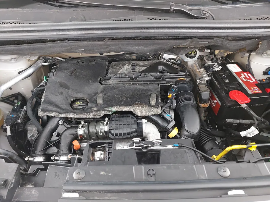 2022 Peugeot Partner Long van 