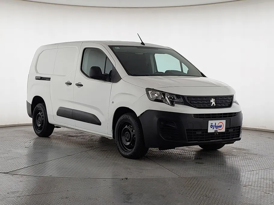 2022 Peugeot Partner Long van 