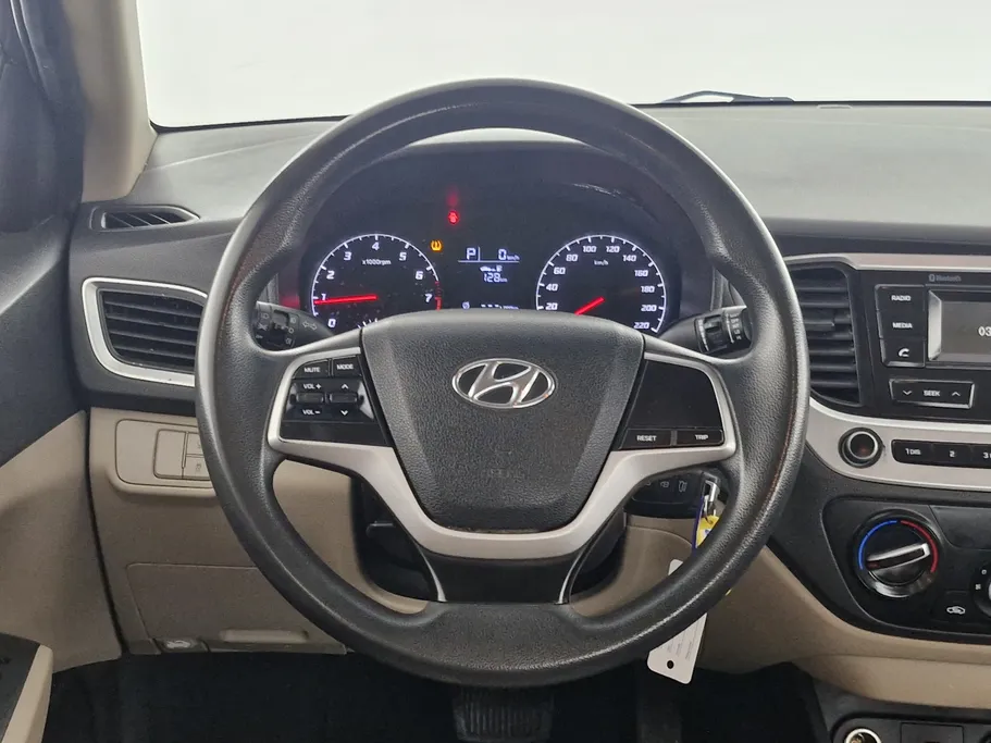 هيونداي اكسنت سمارت 2021 